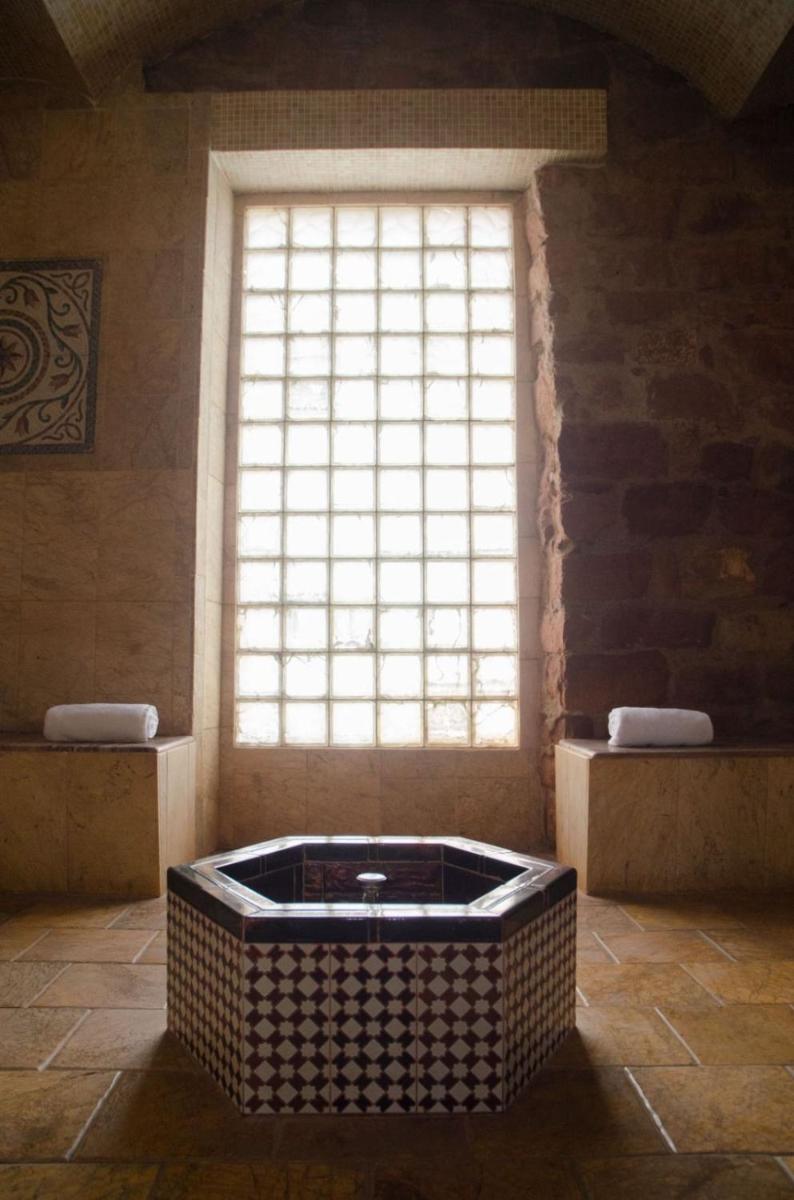 Imagen de la galería de Hotel Balneario de Marmolejo, en Marmolejo