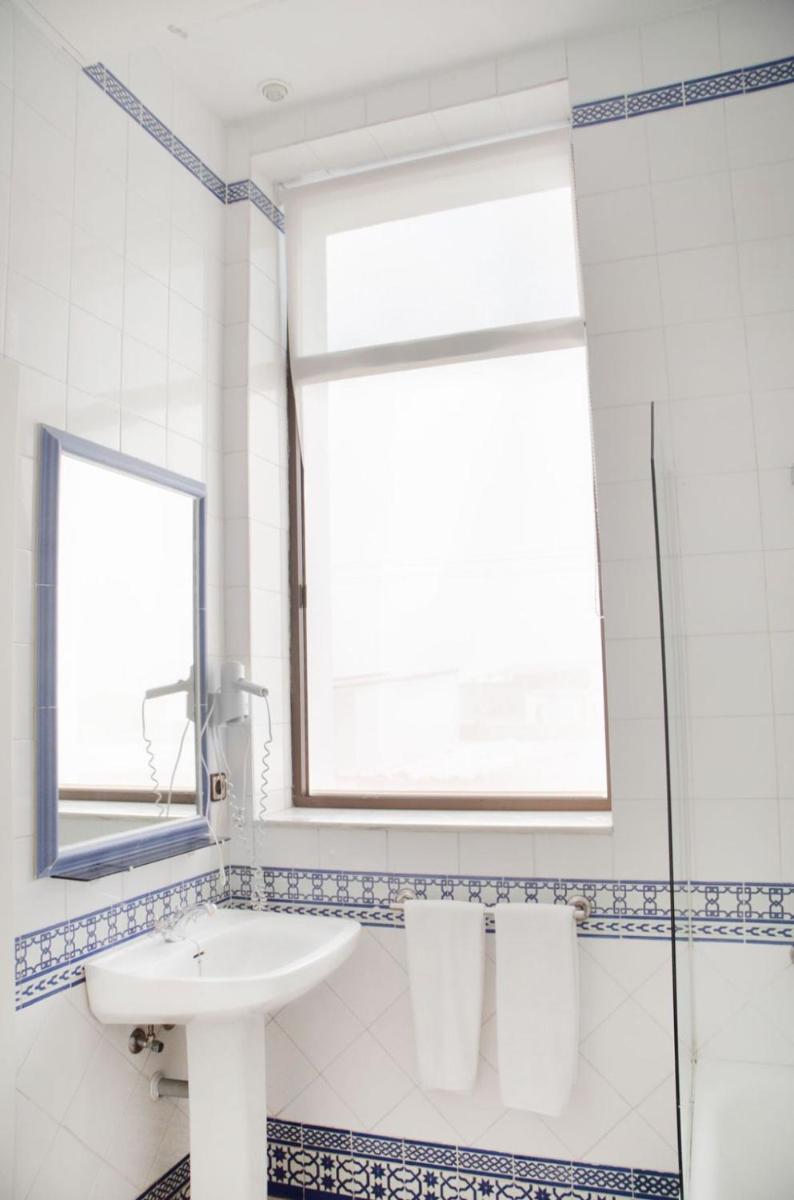 Un baño de Hotel Balneario de Marmolejo
