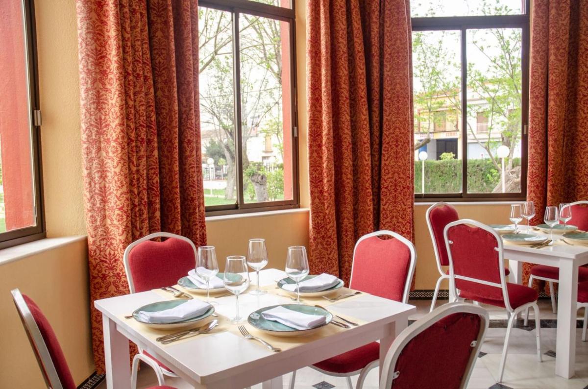Hotel Balneario de Marmolejo - Housity