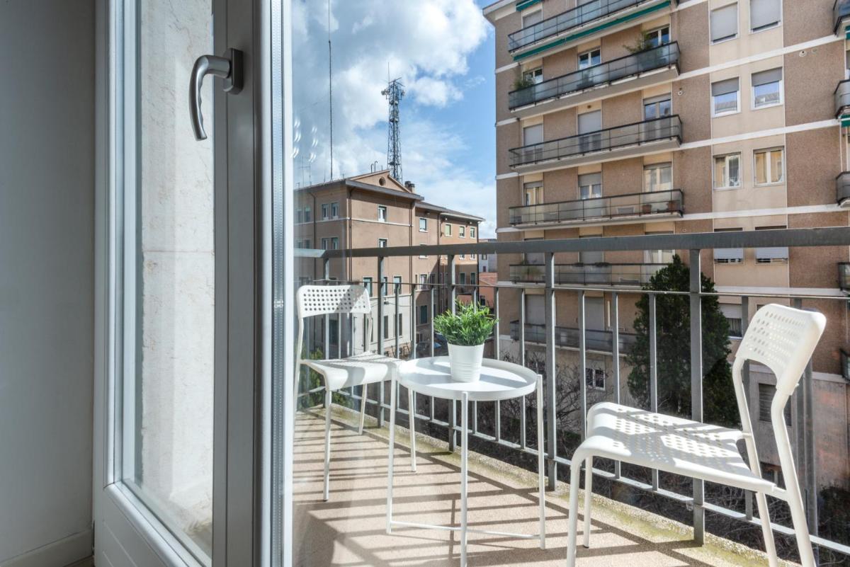 Deluxe Home Verona - Housity