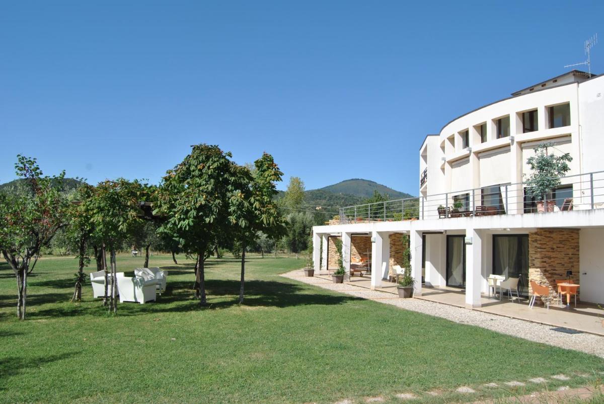 Corbezzolo - Housity