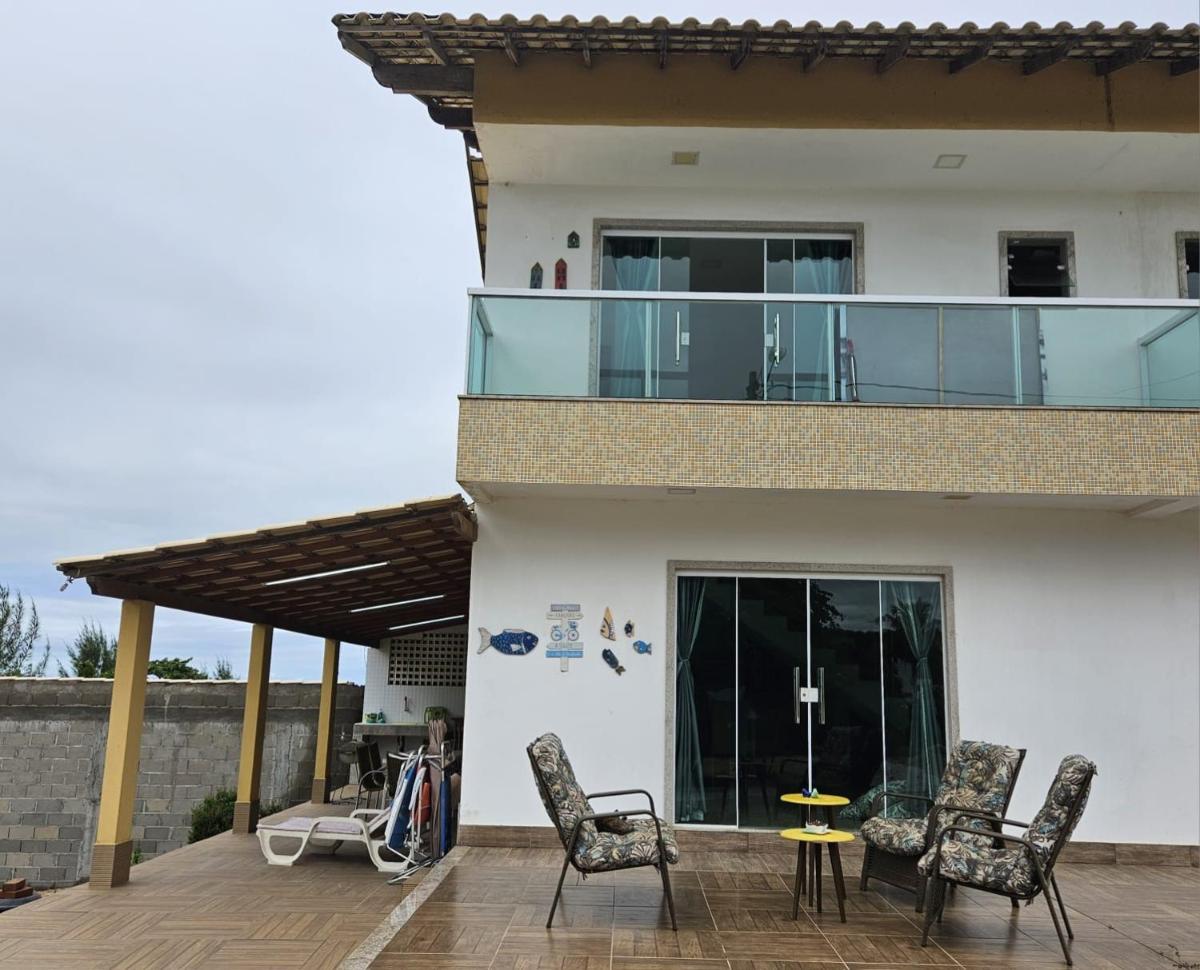Casa de Praia frente pro Mar Marataízes - Housity