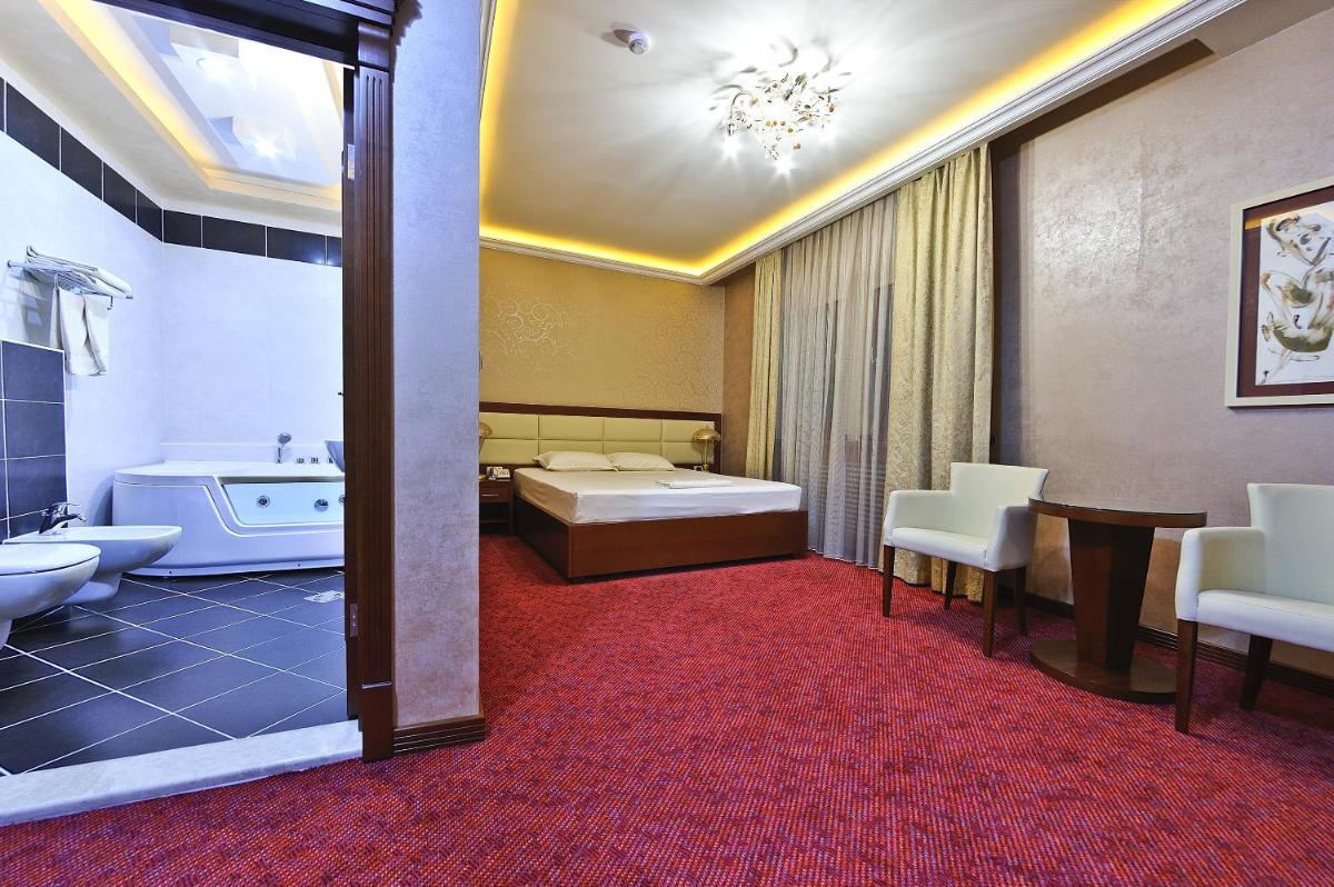 Hotel Sucevic Garni - Housity