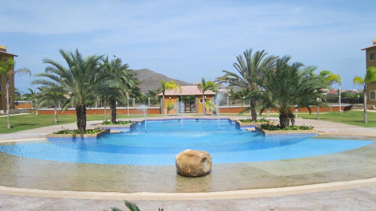 Villa La Blanquilla - Housity