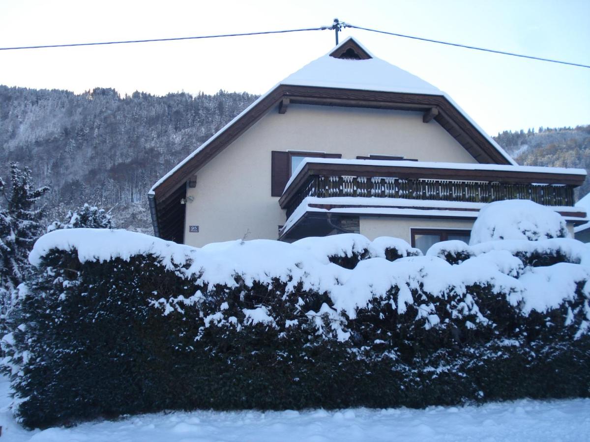 Ferienhaus Angelika - Housity