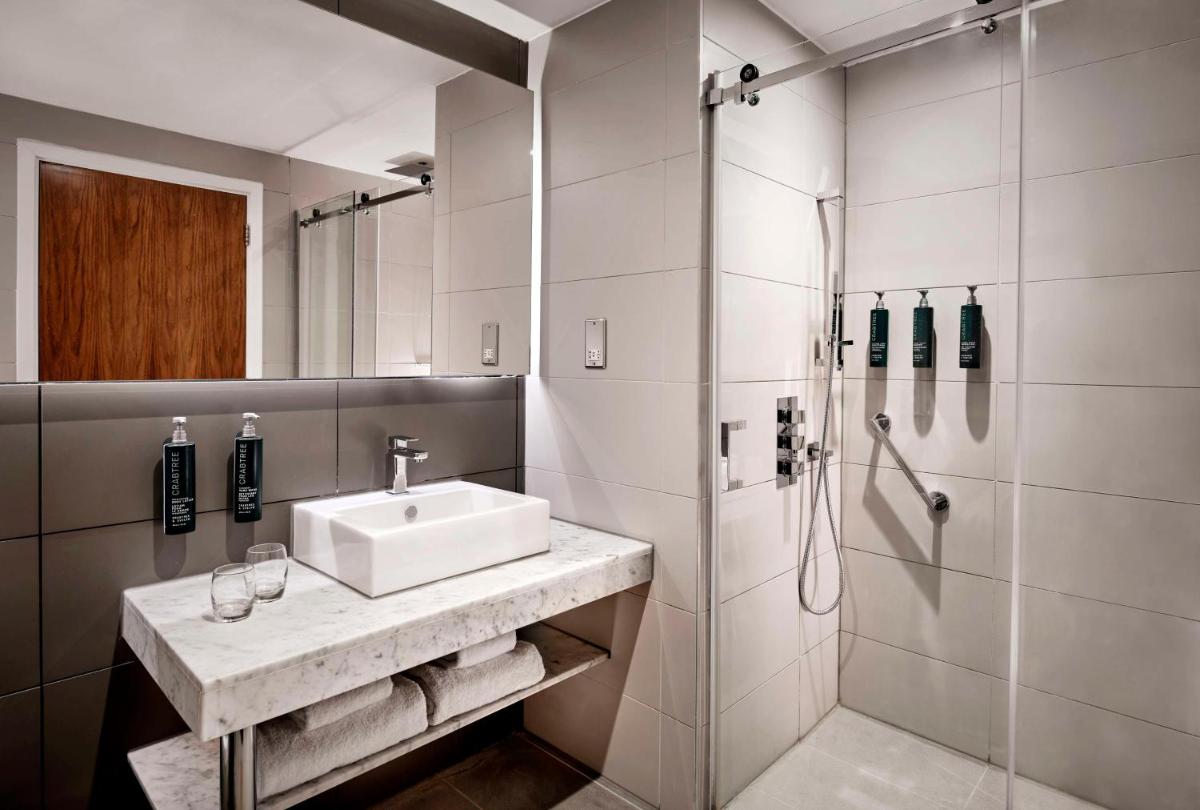 DoubleTree by Hilton Lincoln - Hizvo