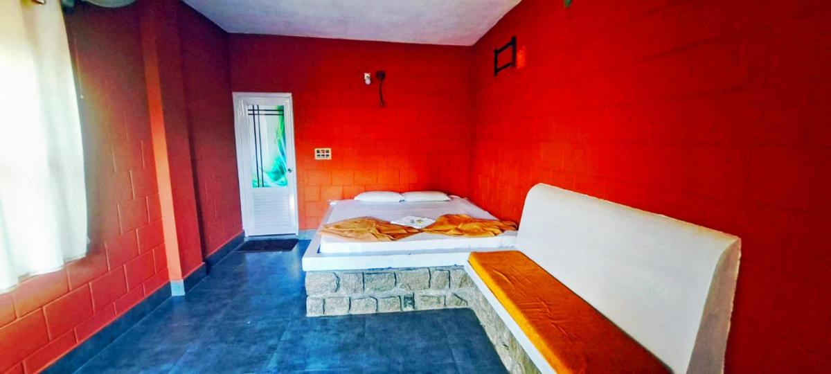 Agastya Lake View Coorg Homestay - Housity
