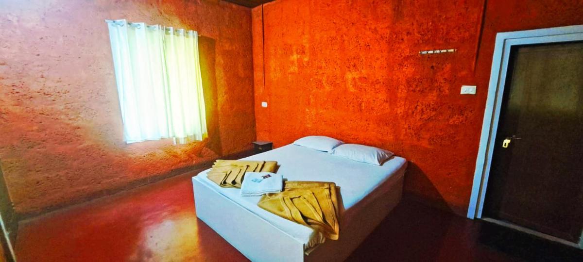 Agastya Lake View Coorg Homestay - Housity