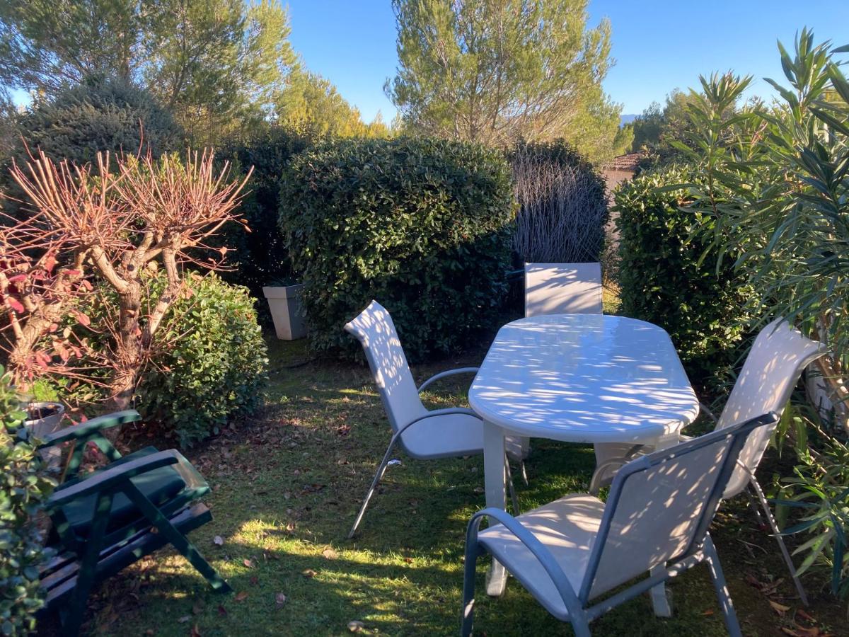 LOCATION 4 personnes GOLF DE PONT ROYAL EN PROVENCE - Housity