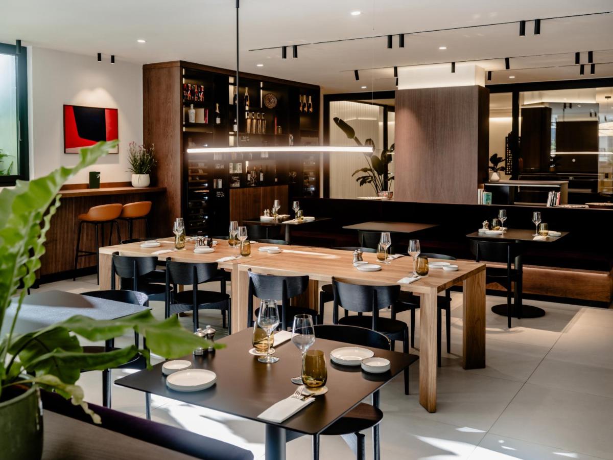 Bebidas en THE FLAG HOTEL Marbella, Estepona Adult Recommended