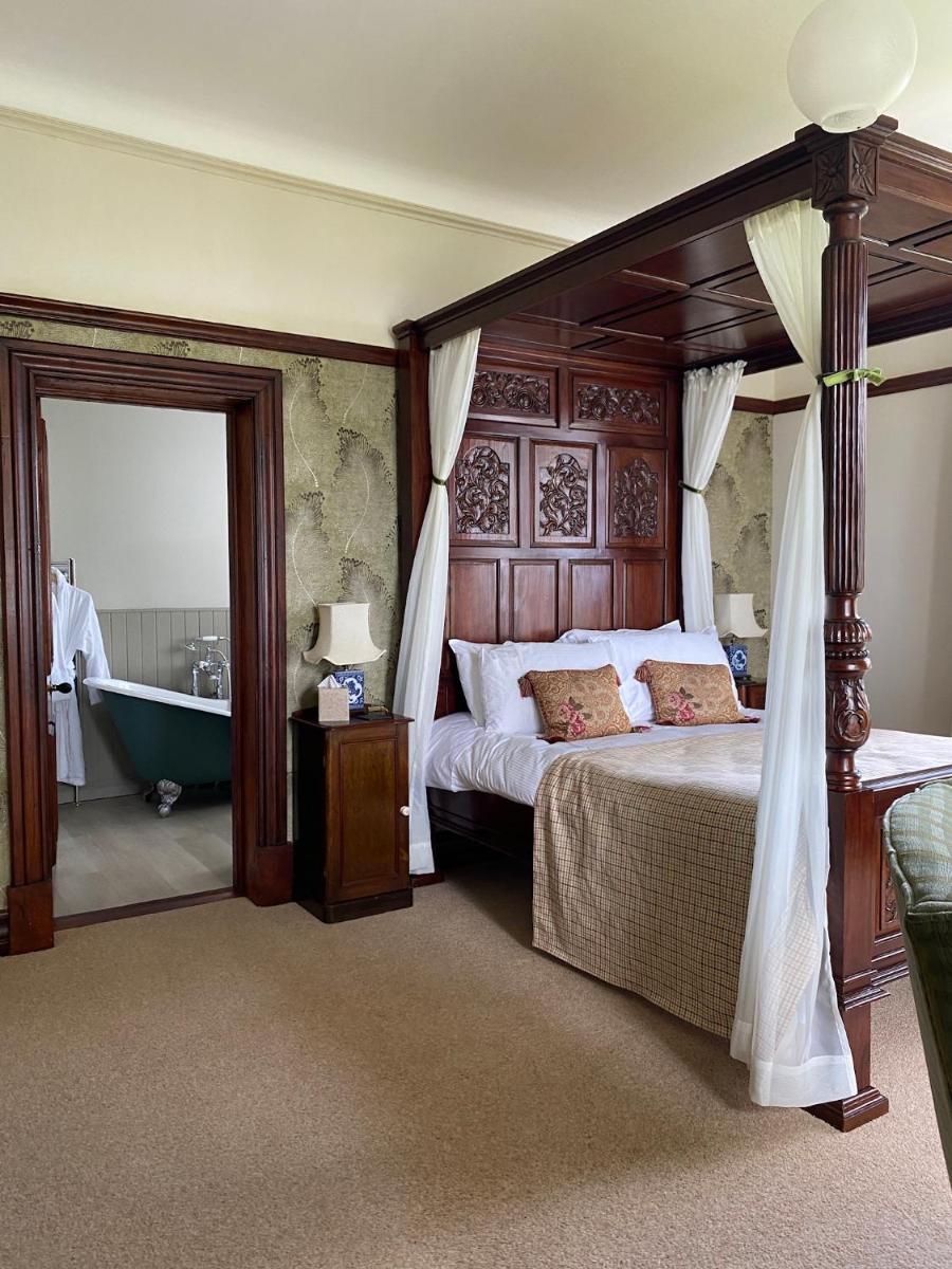 The Old Vicarage NI B&B - Housity