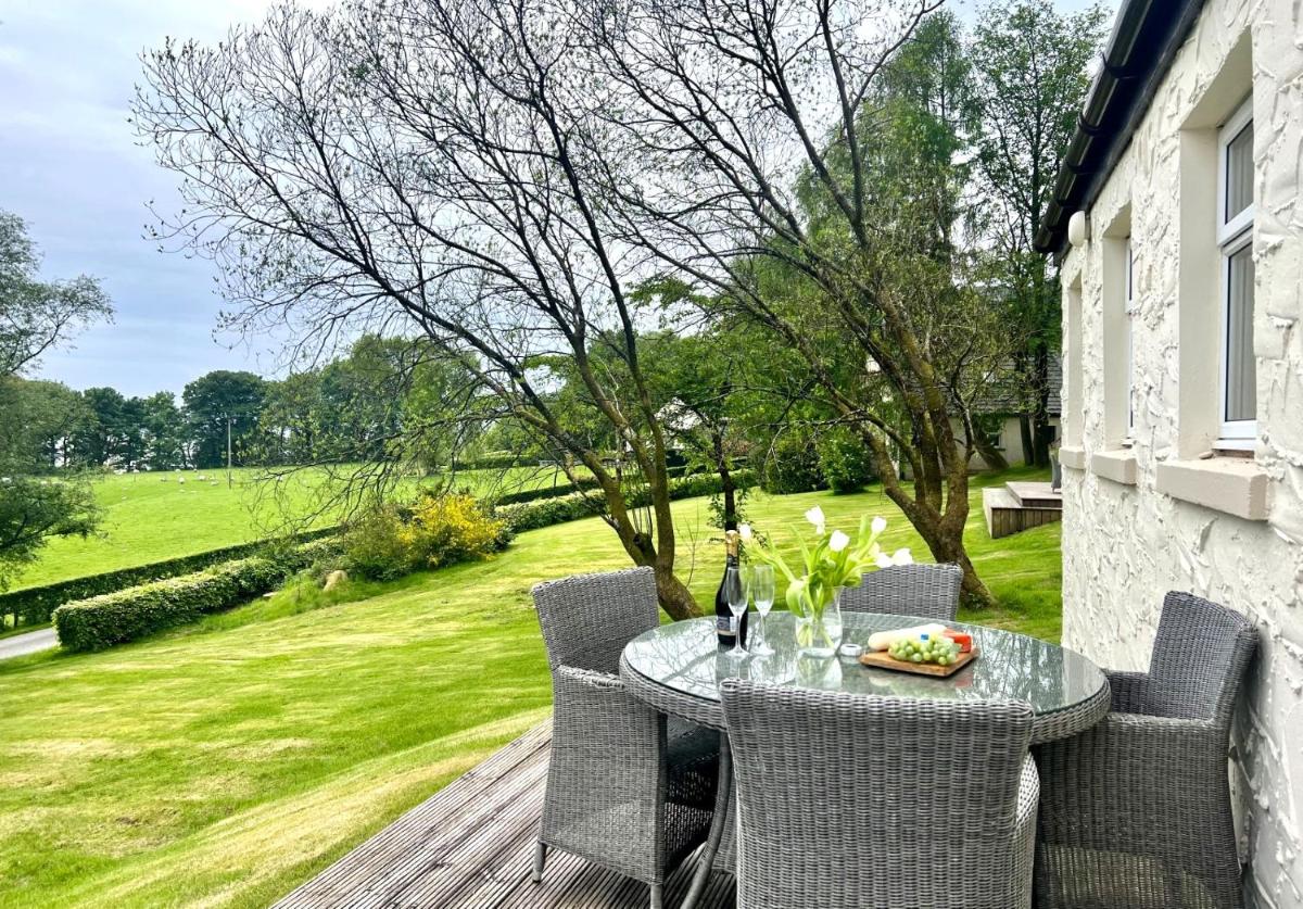 Birch Cottage - Housity