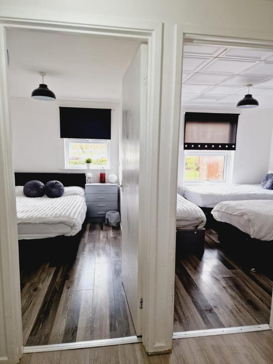 2 Bedroom Cozy Chambers with free parking - Housity