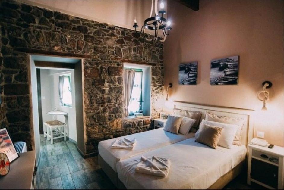 Axiokersa Suites - Housity