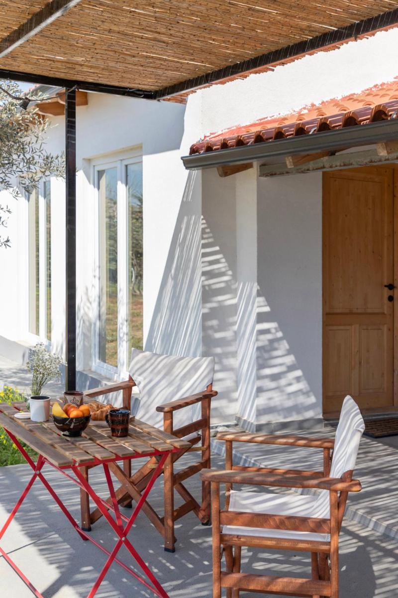 House on the Sand close to Olympia - Housity