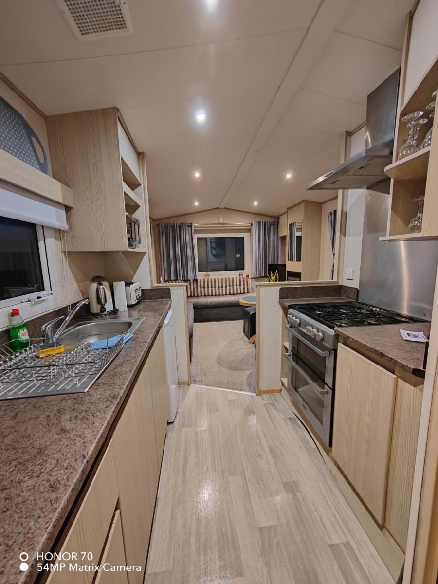 Ocean Edge Holiday Park - Housity