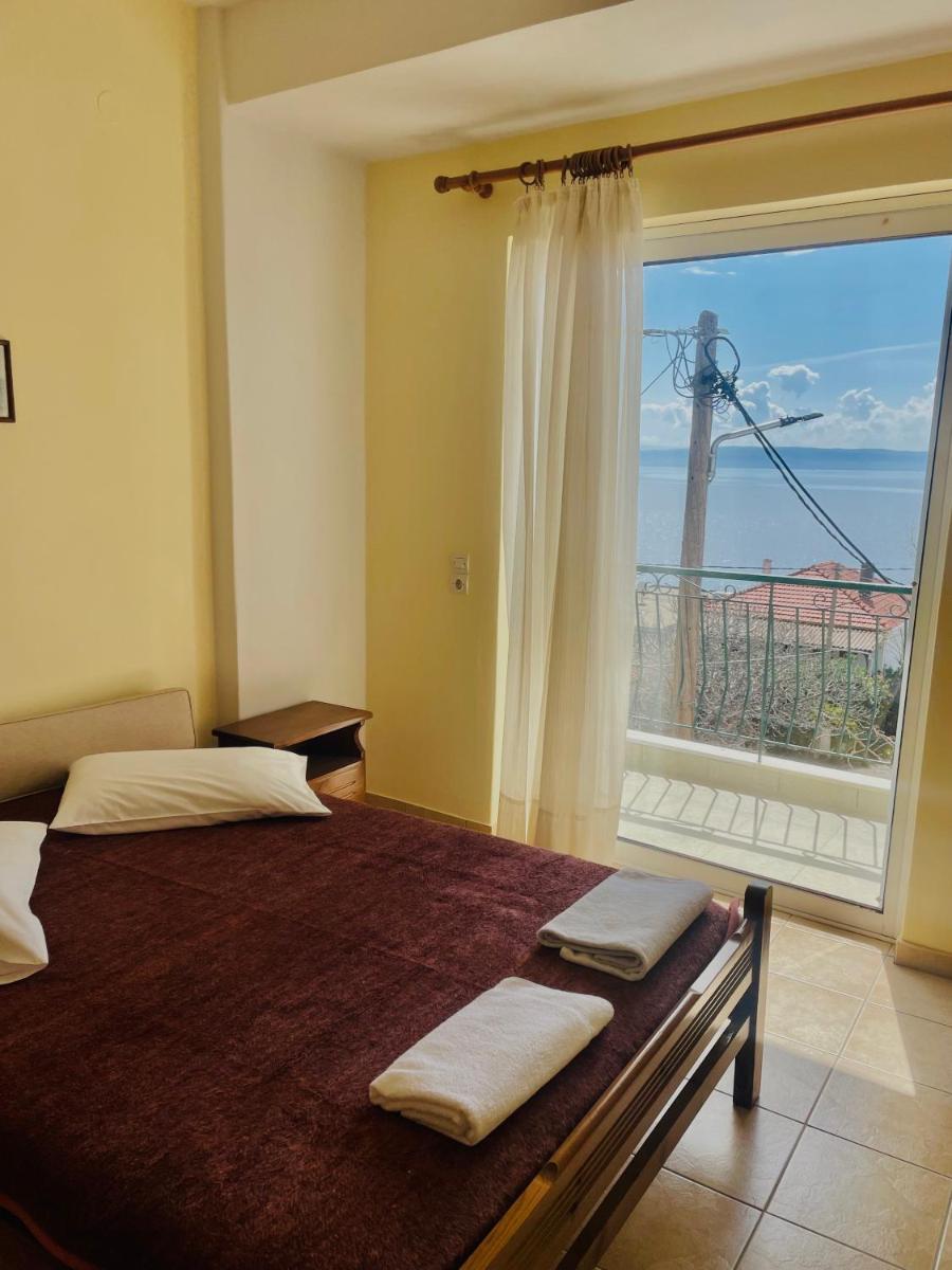 Tasos Manaritsas Rooms - Housity