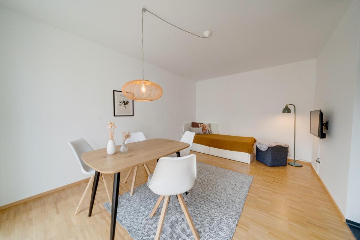 Lexapartments Altstadt Apartment 2 Zimmer am Weibermarkt - Housity