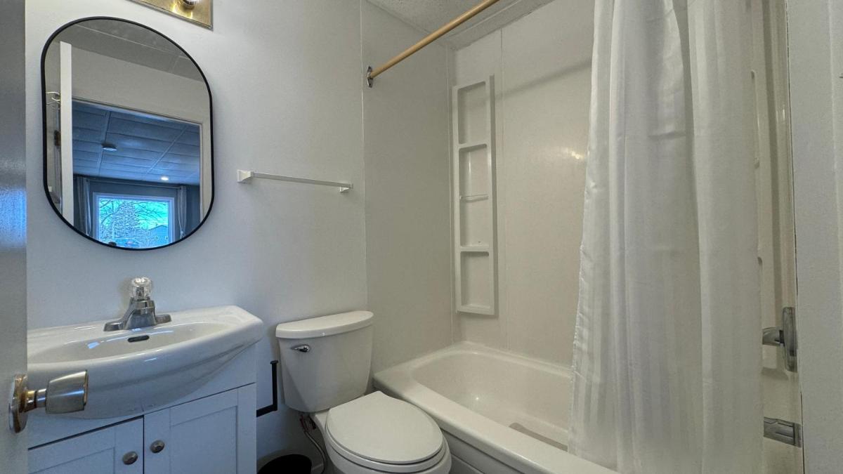 Suitetrails - SUMMERSIDE MOTEL &COTTAGES