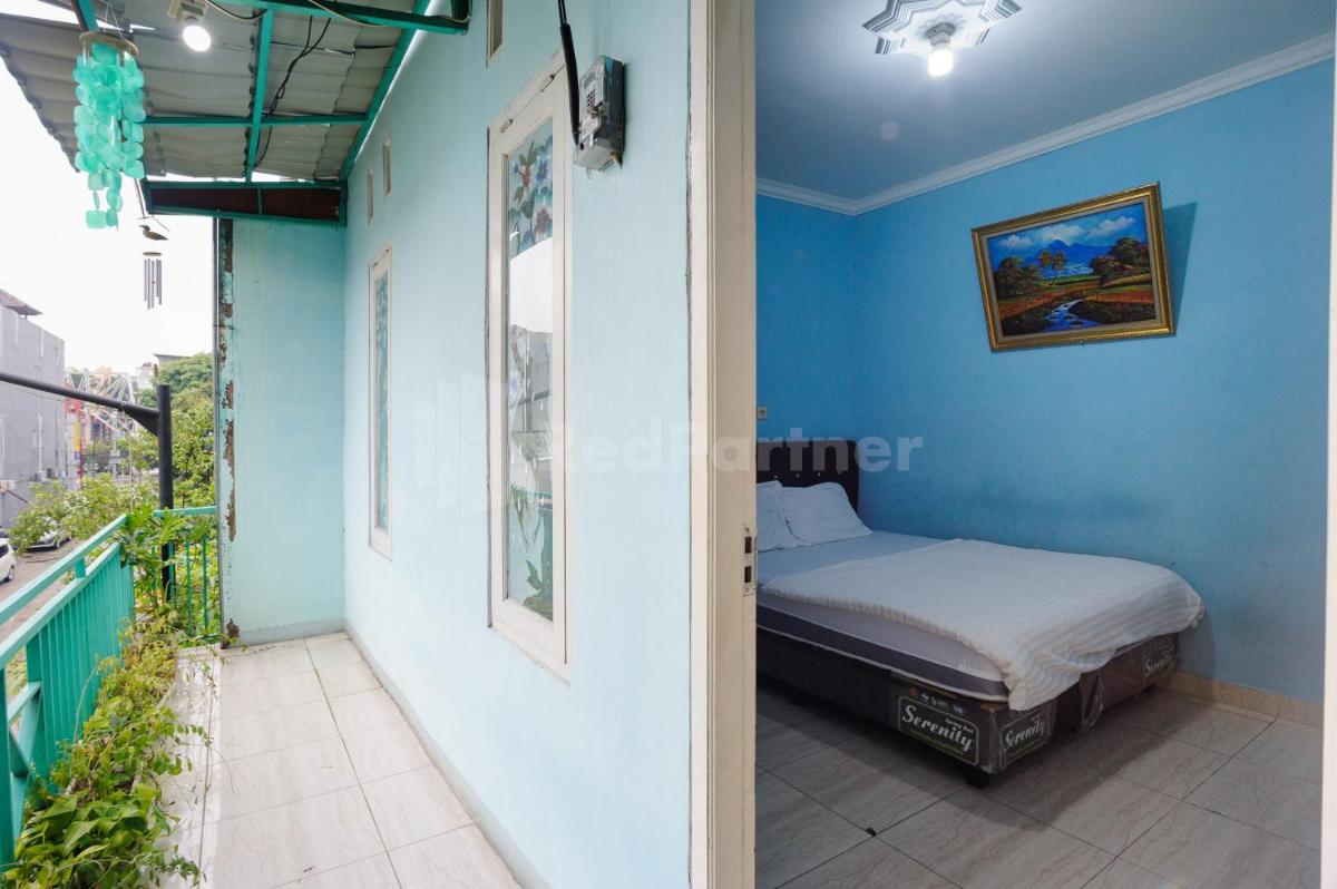 Fajar Inn Mitra RedDoorz - Housity