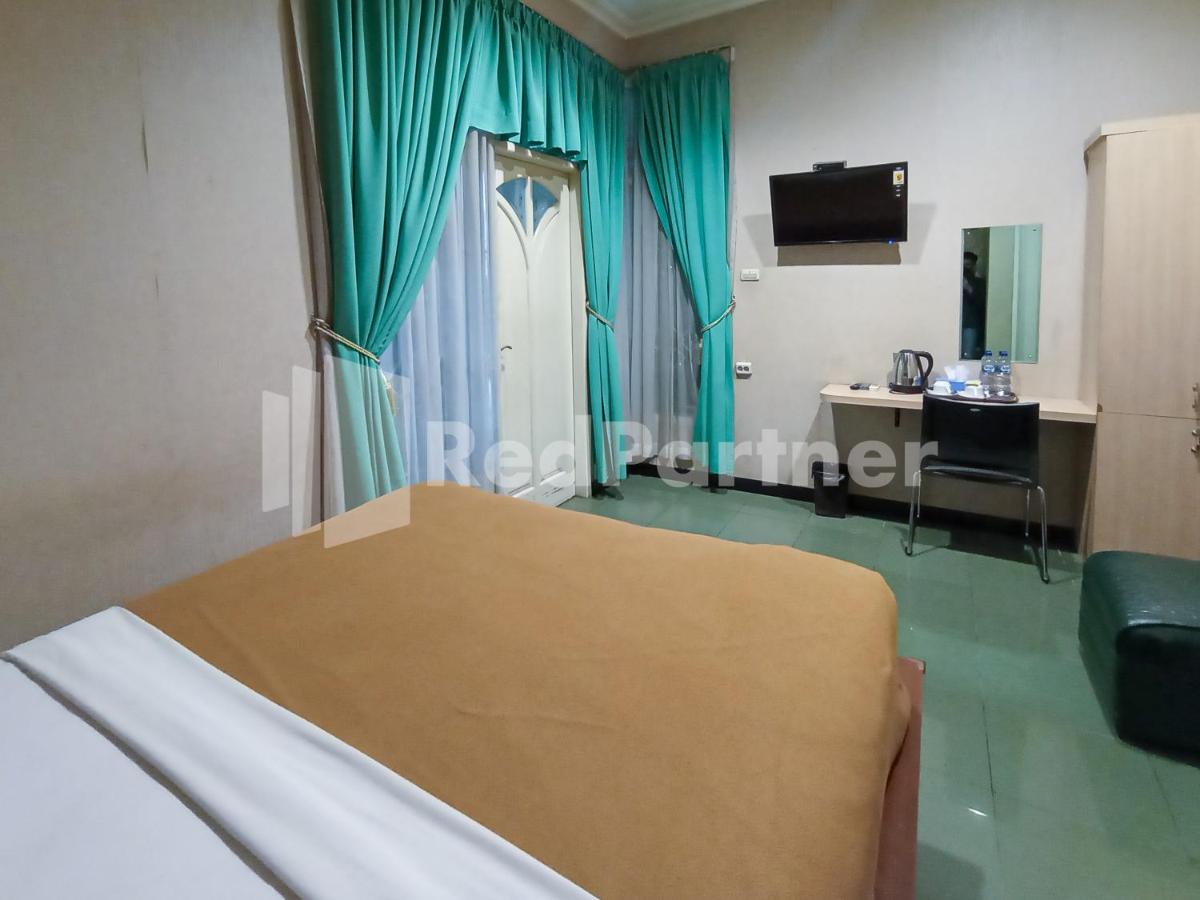 Nillo Hotel Kebumen Mitra RedDoorz - Hizvo