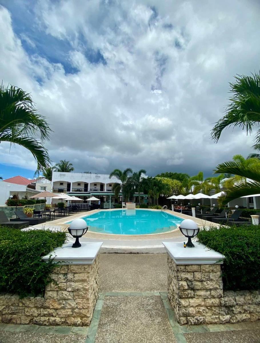 Panglao Regents Park Resort - Housity