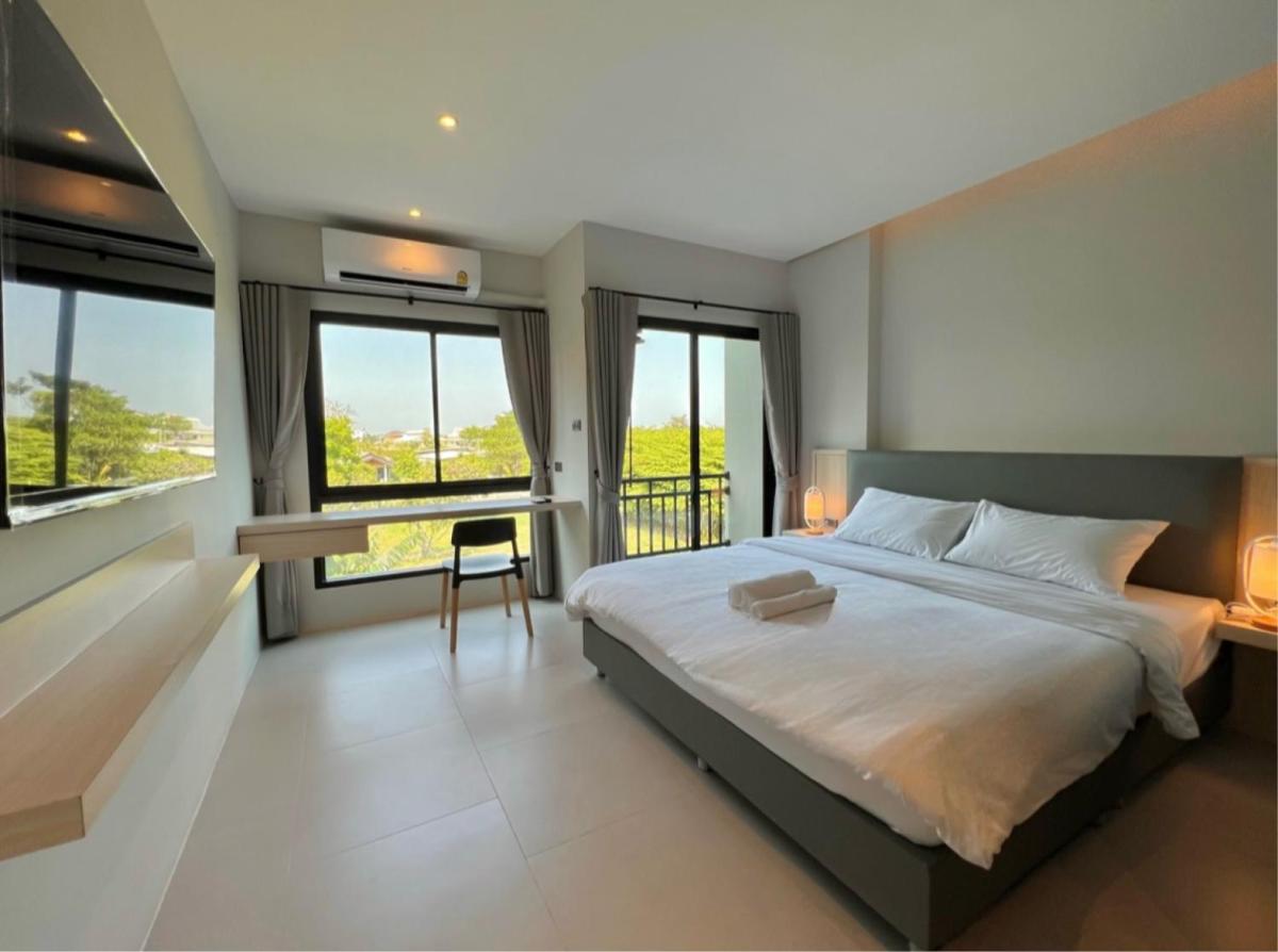 The Way Hotel Ban Pong - Housity