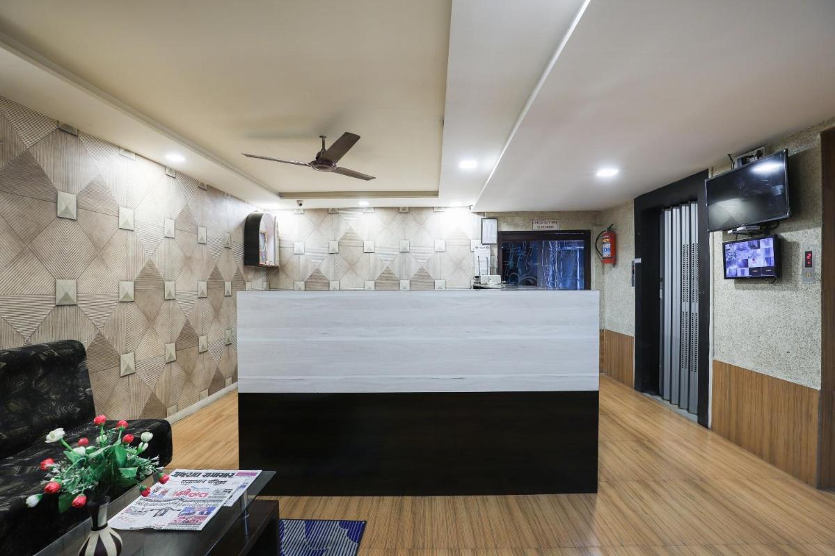 OYO Flagship Hotel Janki - Housity