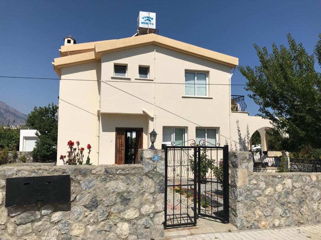 Villa Alsancak Girne - Housity