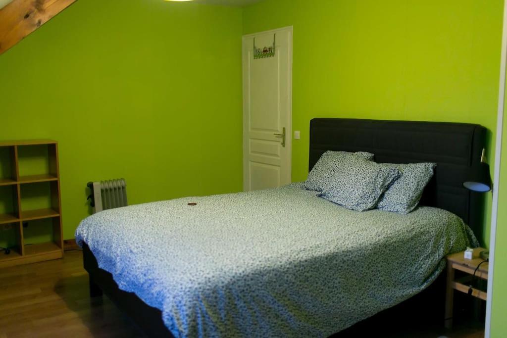 Geneva and Collonges sous Saleve - Beautiful 4 bedrooms family house next to Swiss border - Housity