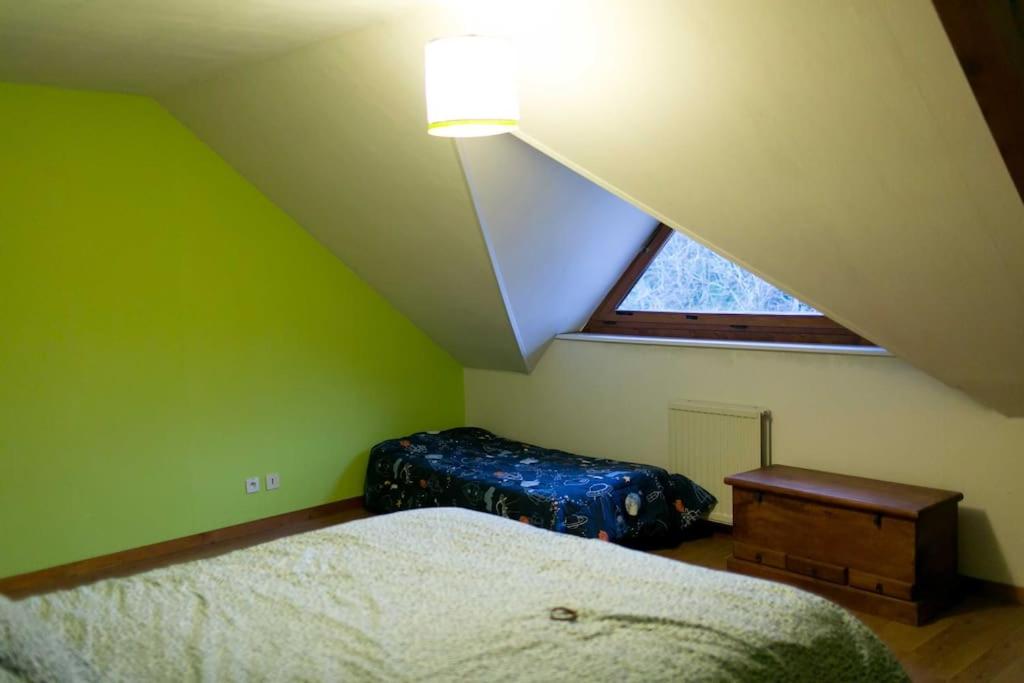 Geneva and Collonges sous Saleve - Beautiful 4 bedrooms family house next to Swiss border - Housity