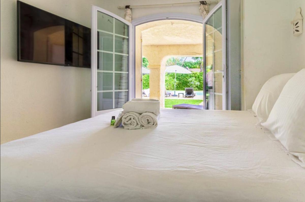 Saint-Tropez Ramatuelle Villa 5 Chambres avec Piscine - Housity