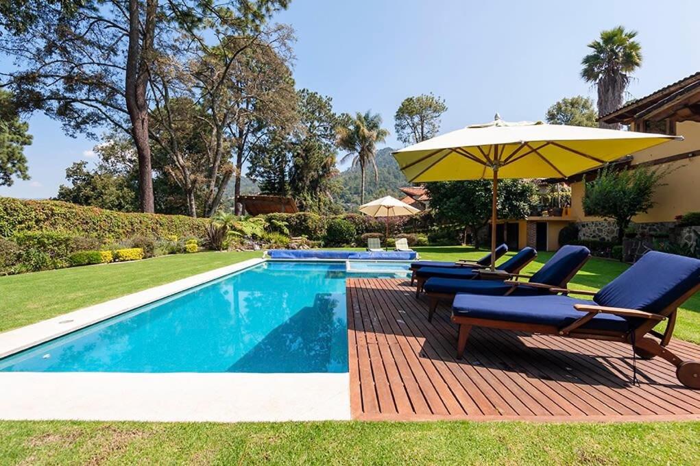 Bella Casa en Avándaro muy equipada y bien ubicada - Housity