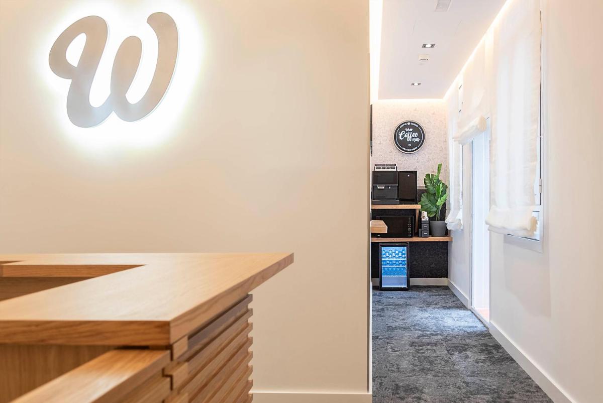 Woohoo Rooms Boutique Luna - Housity