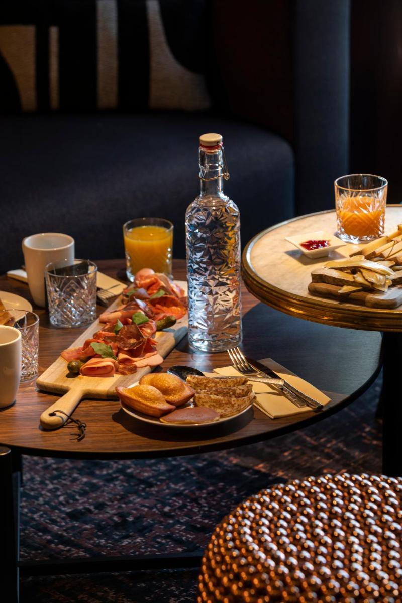 Nourriture dans l'hôtel ou à proximité