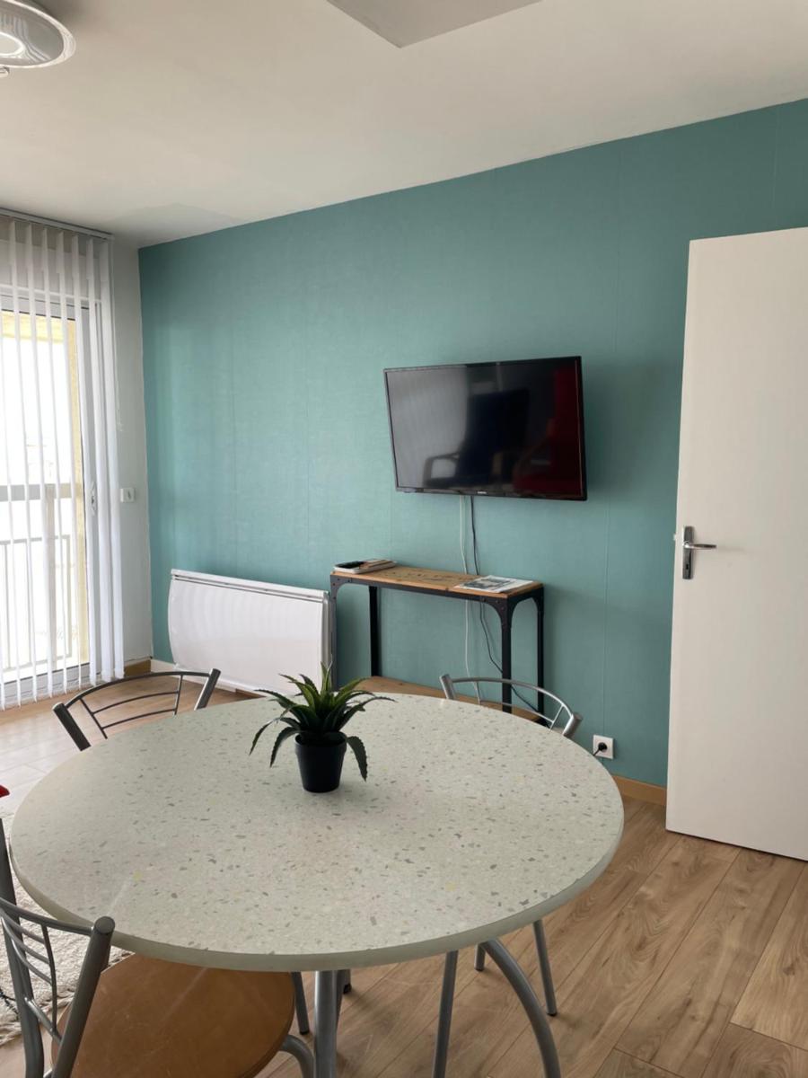 Studio With Sea View - Housity