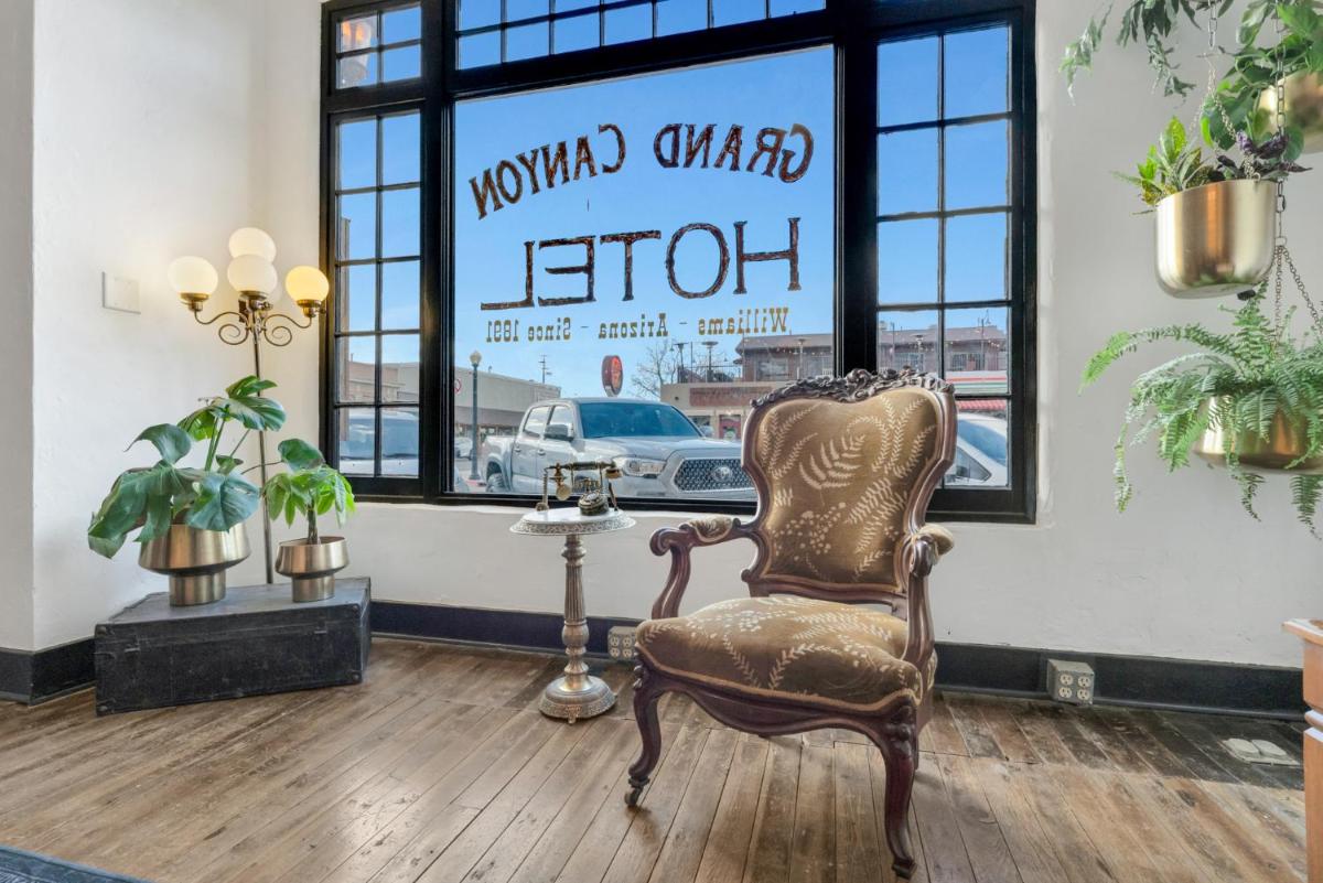 The Historic Grand Canyon Hotel - Housity