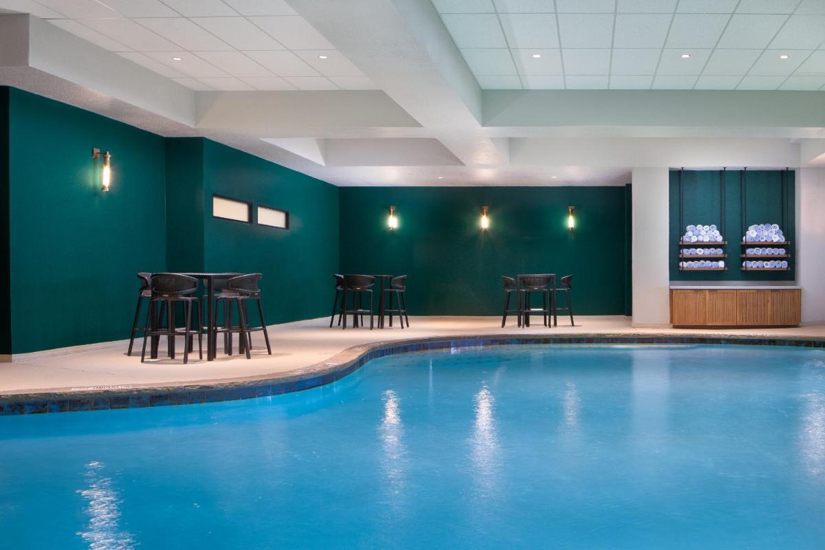 Sheraton Fort Worth Downtown Hotel - Housity