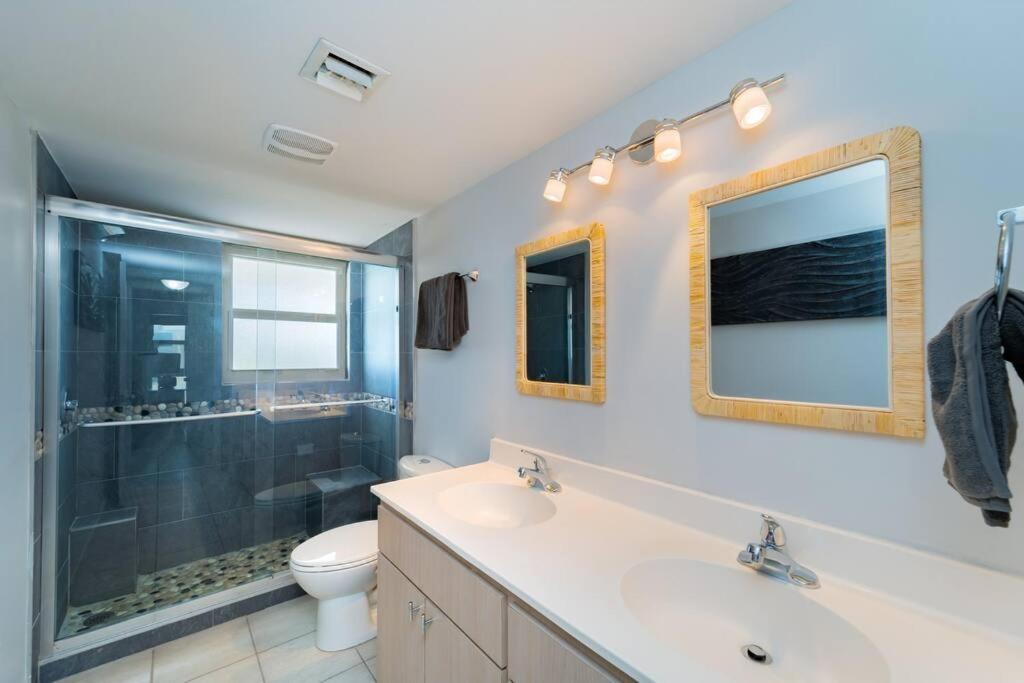 Suitetrails - Beautiful Seven Mile Beach Condo