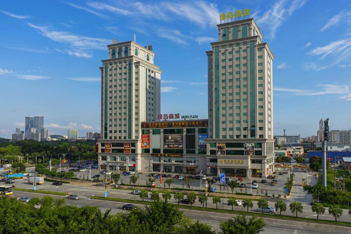 Green Island Holiday Hotel - Housity