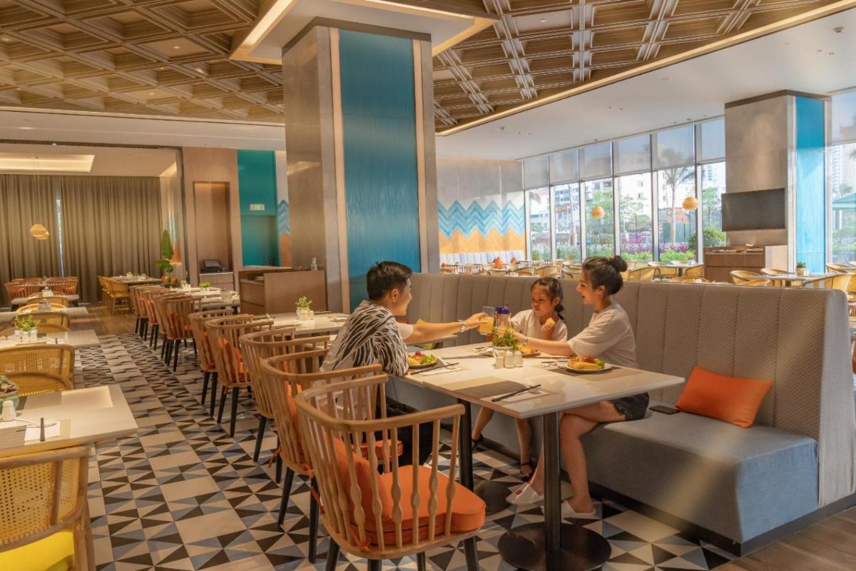 Hilton Garden Inn Sanya - Housity