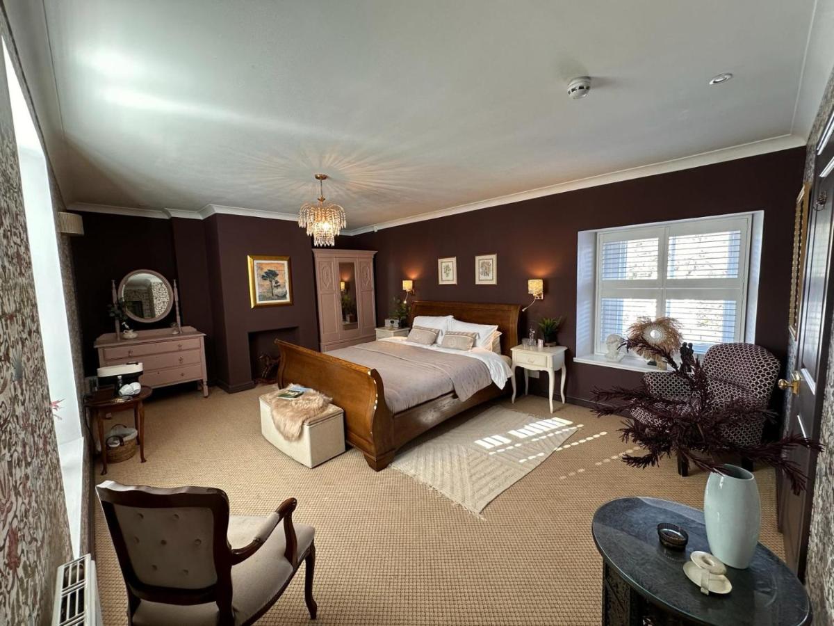 The Three Tuns - Housity