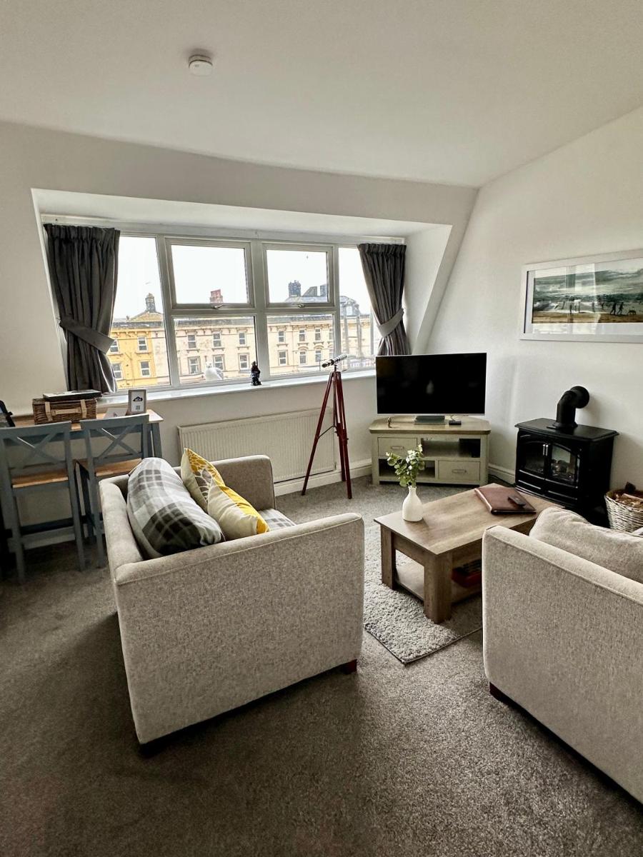 The Lookout, Bridlington - Housity
