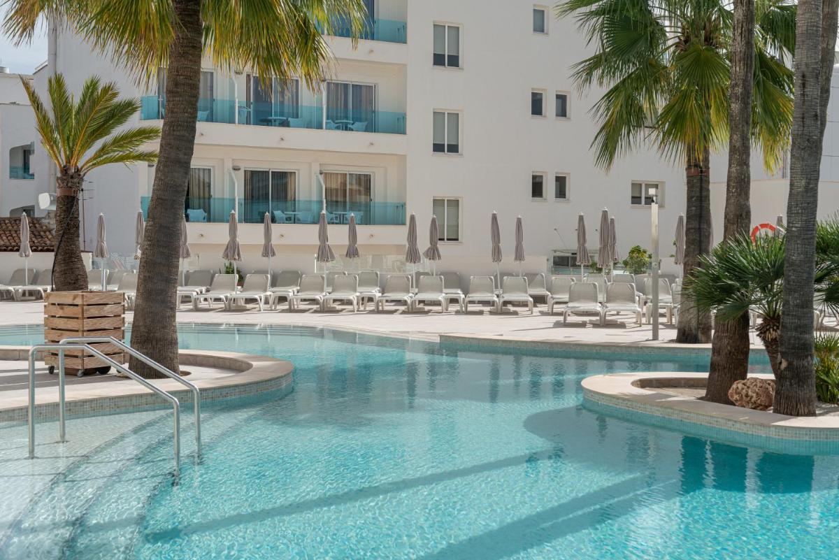 Hotel Cala Bona - Housity