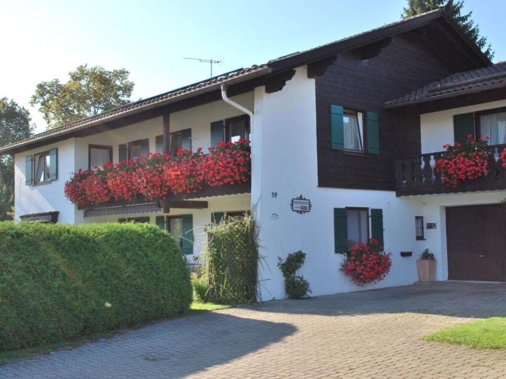 Haus Jörg Sosna Modern retreat - Housity