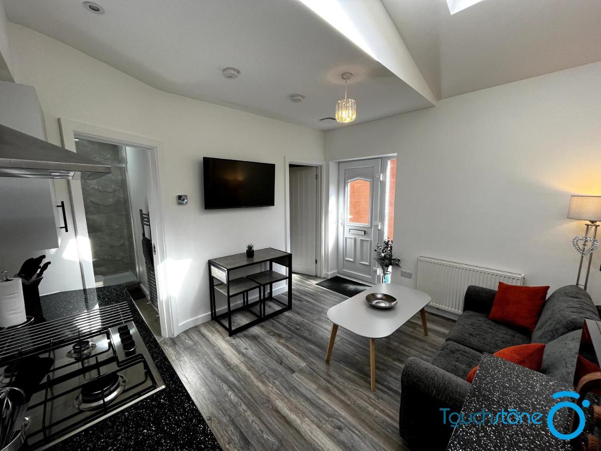 Beautiful Apartment for solo and couple travellers - Housity