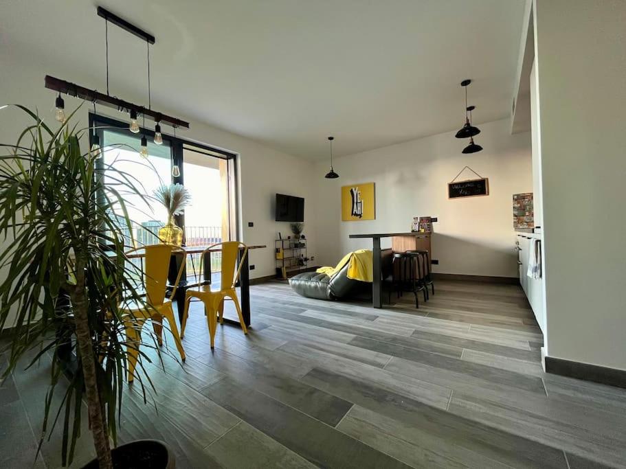 Suitetrails - Yellow Uptown 70 - Fiera Milano