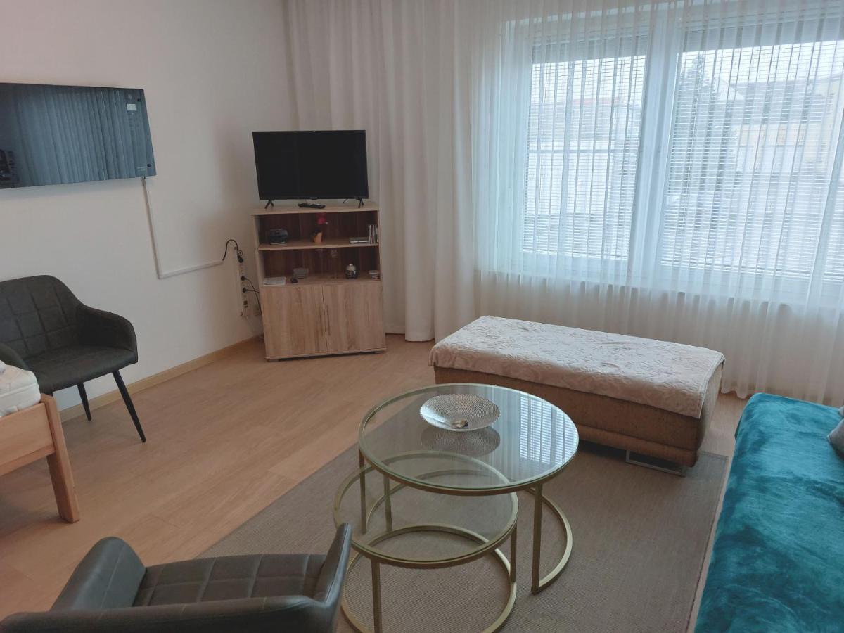 Apartment-Ferienwohnung in Mainaschaff - Housity