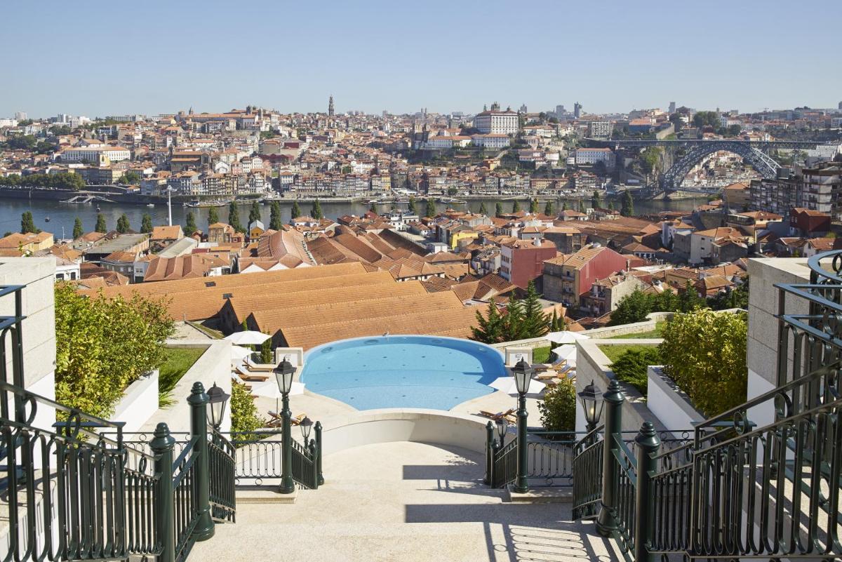 A piscina em ou perto de The Yeatman