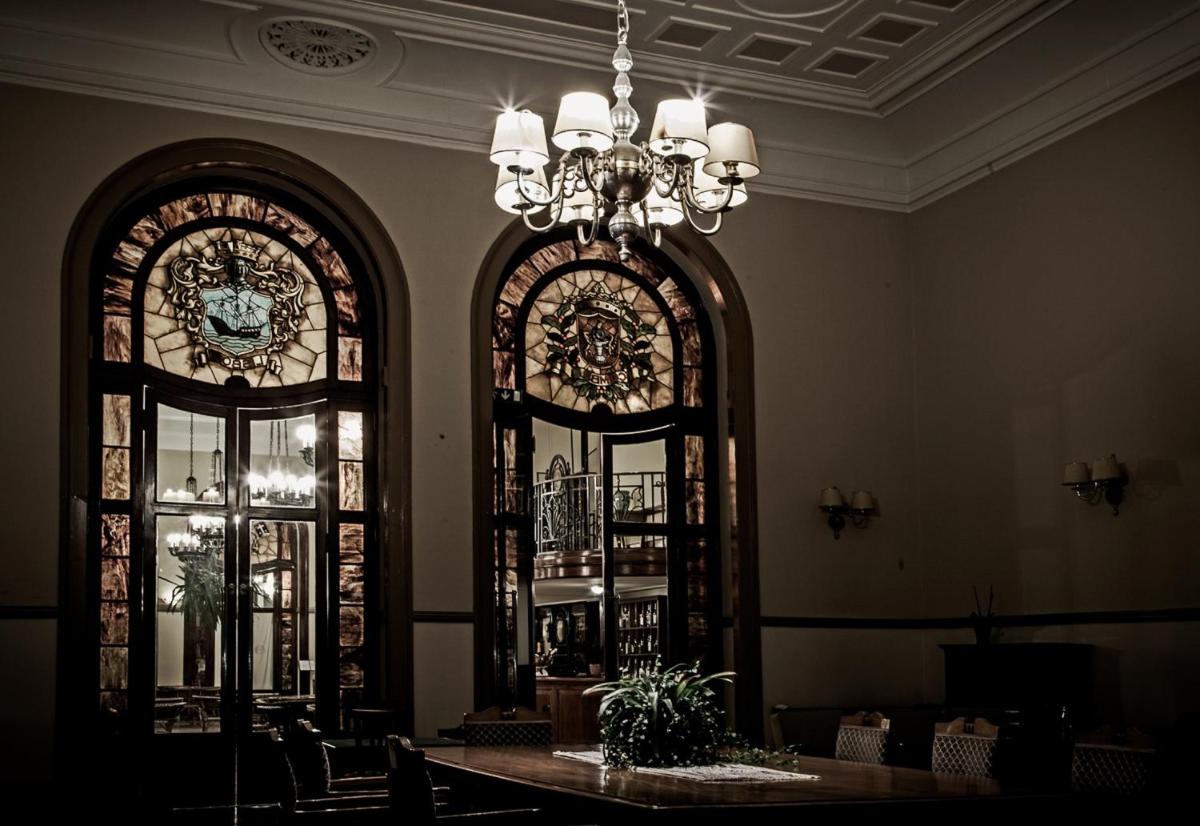 Um restaurante ou outro lugar para comer em Curia Palace Hotel & Spa